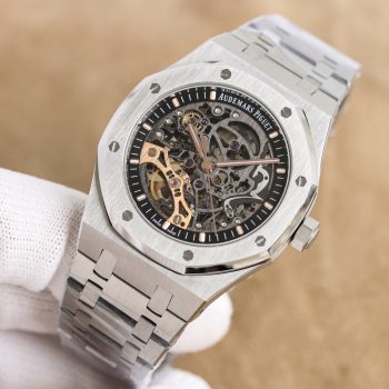 GR's new Audemars Piguet Royal Oak Offshore 15407ST.OO.1220ST.01 men's mechanical wristwatch