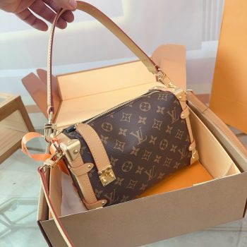 LV Side trunk box bag